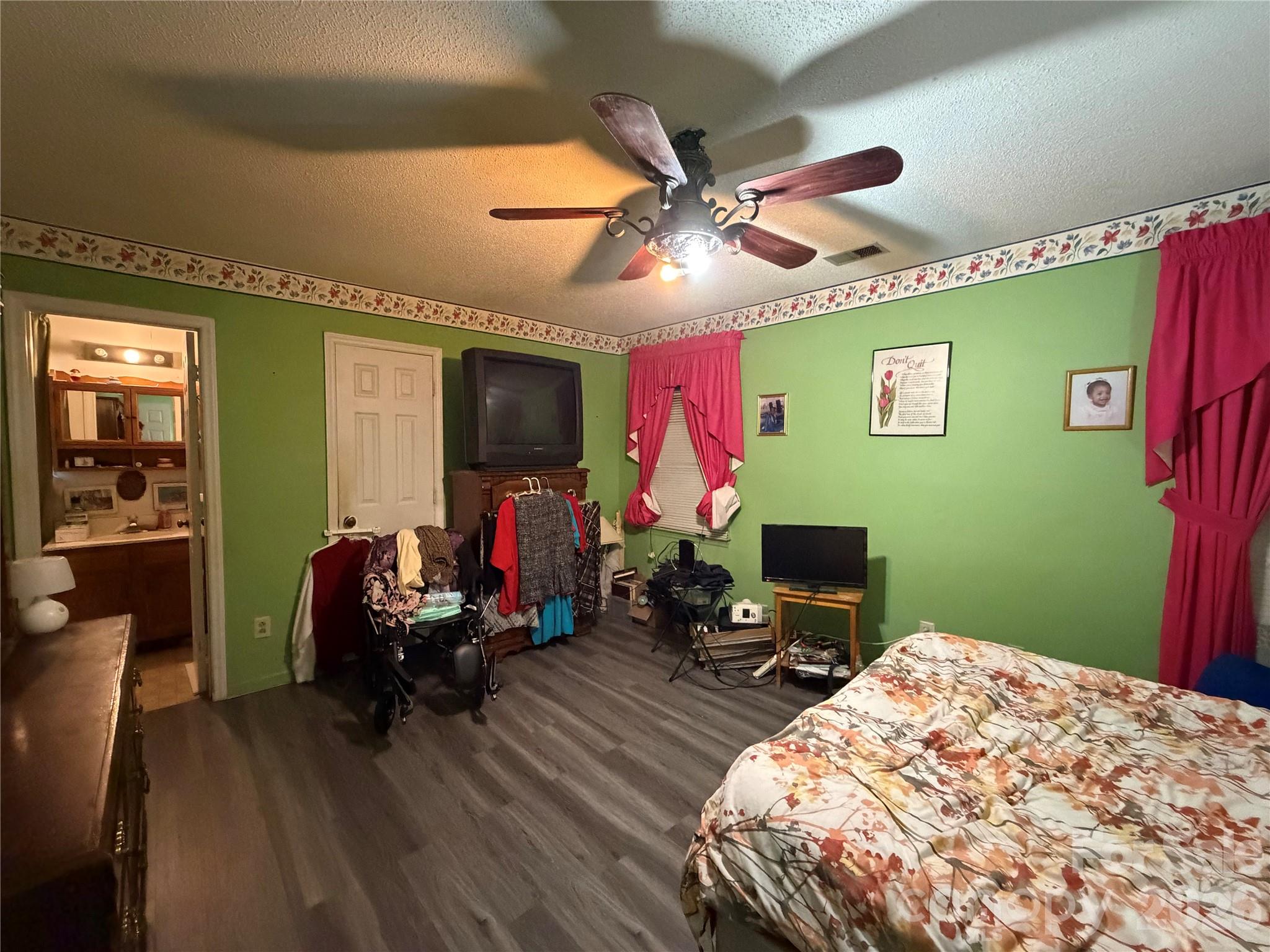 5124 Poplar Springs Drive Property Photo 12
