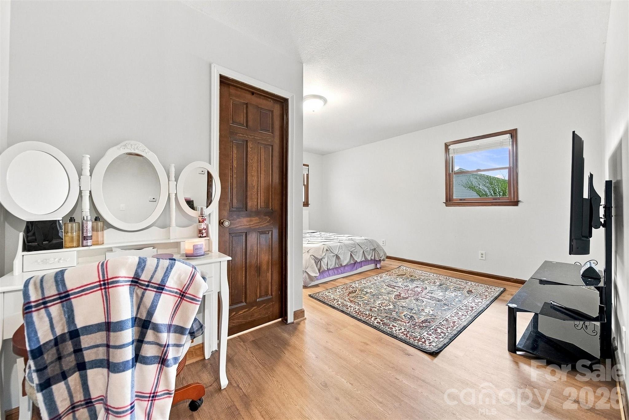 512 Garrou Avenue Property Photo 7
