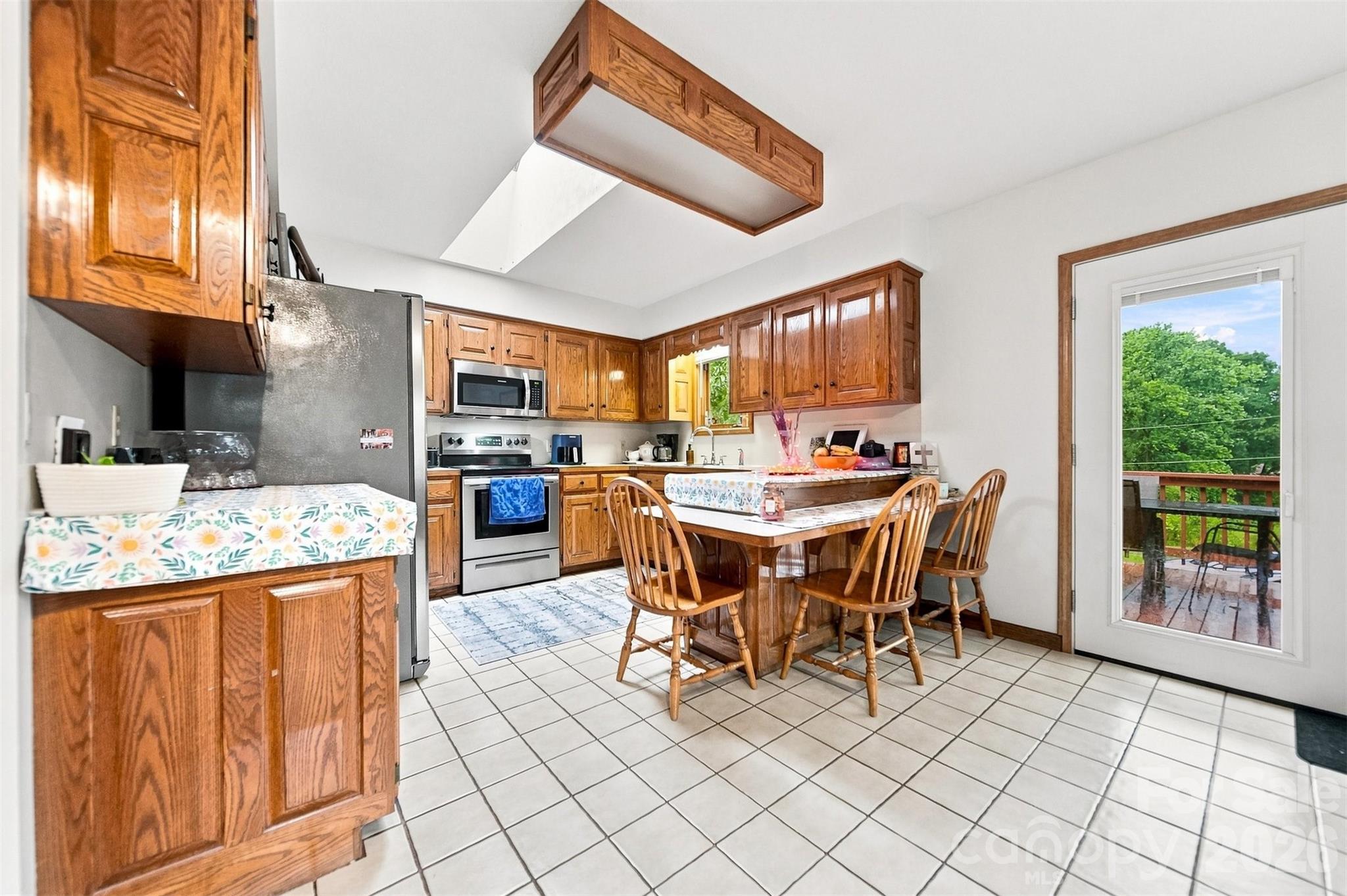 512 Garrou Avenue Property Photo 17