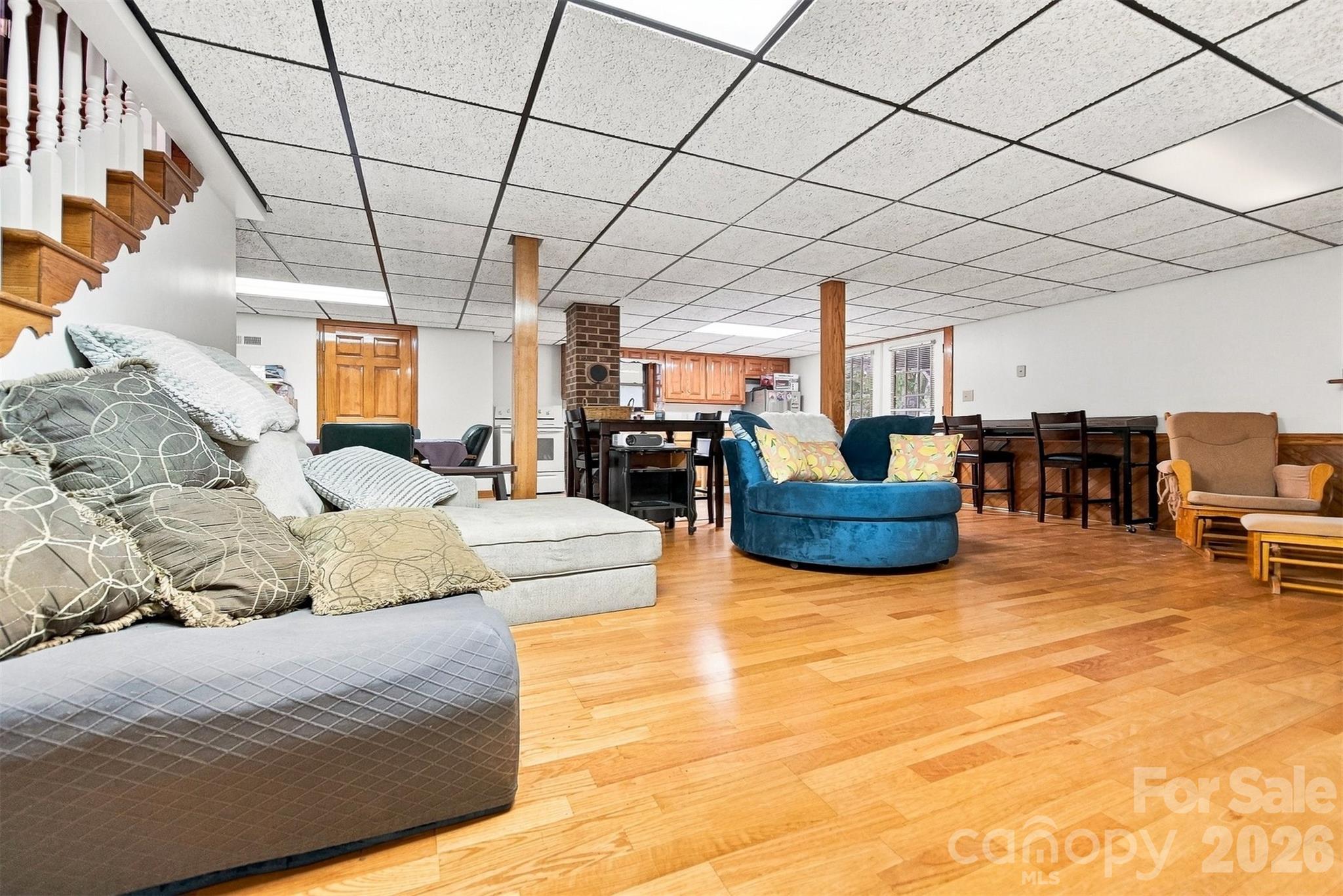 512 Garrou Avenue Property Photo 24