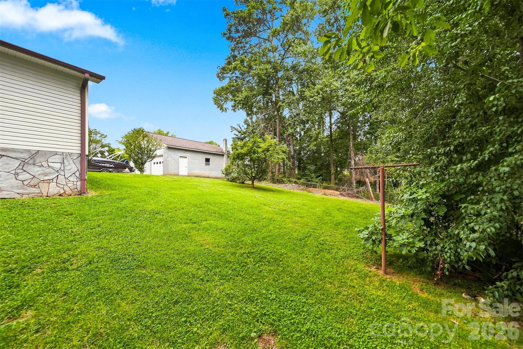 512 Garrou Avenue Property Photo 37