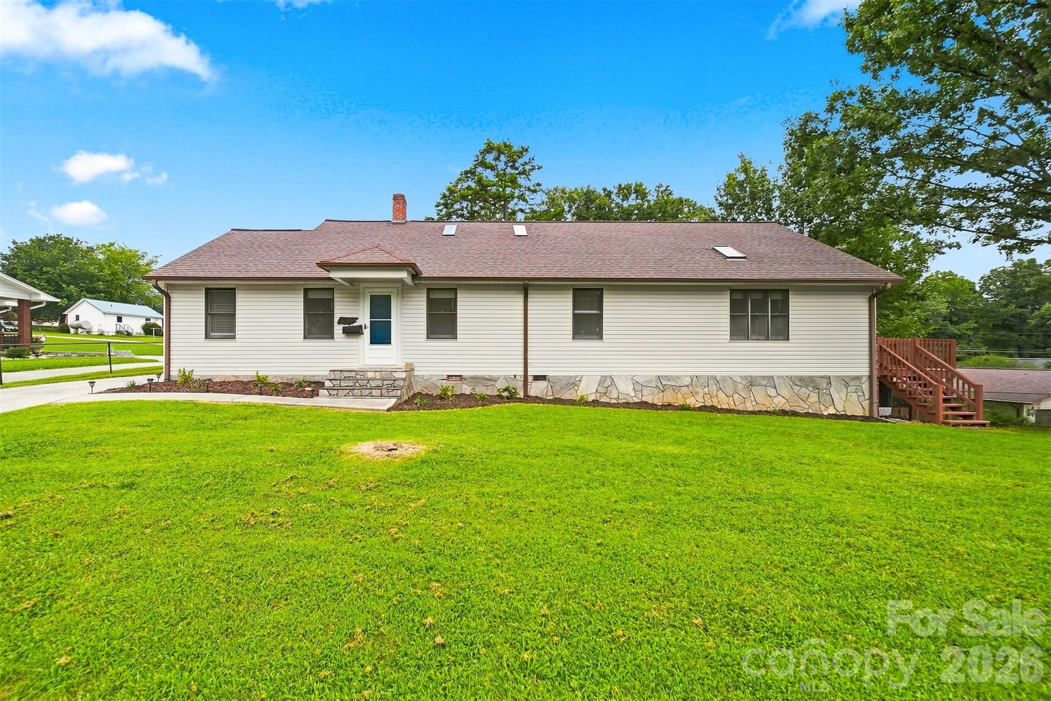 512 Garrou Avenue Property Photo 41