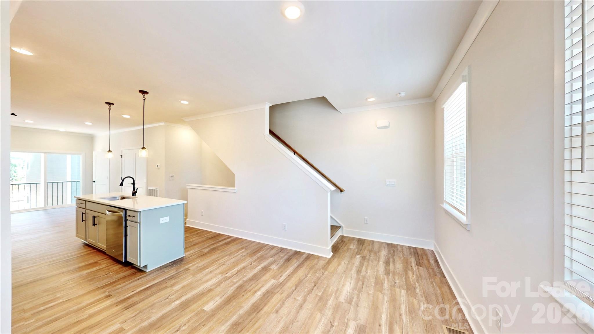 3640 Spencer Street Property Photo 14