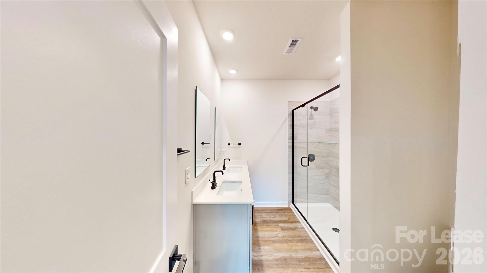 3640 Spencer Street Property Photo 18