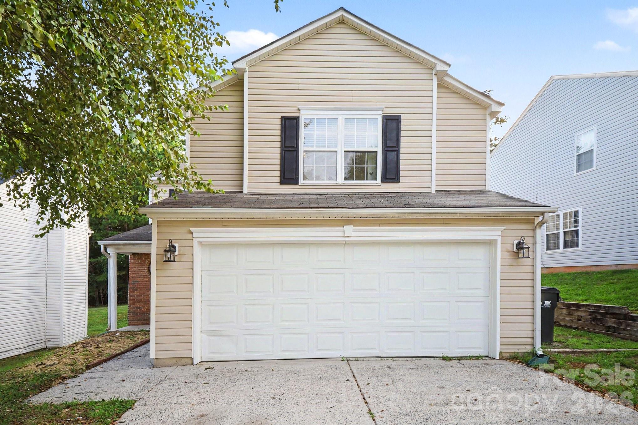 10220 Seedling Lane Property Photo 1