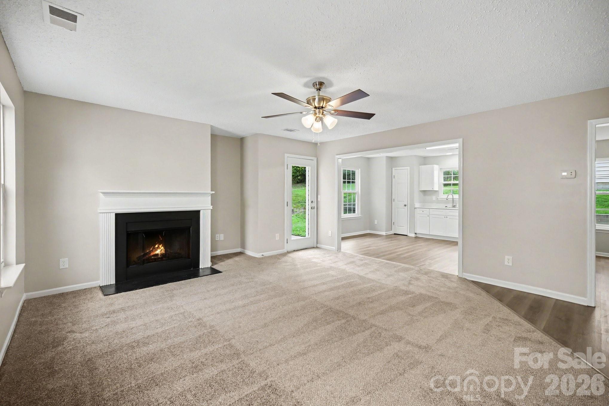 10220 Seedling Lane Property Photo 4