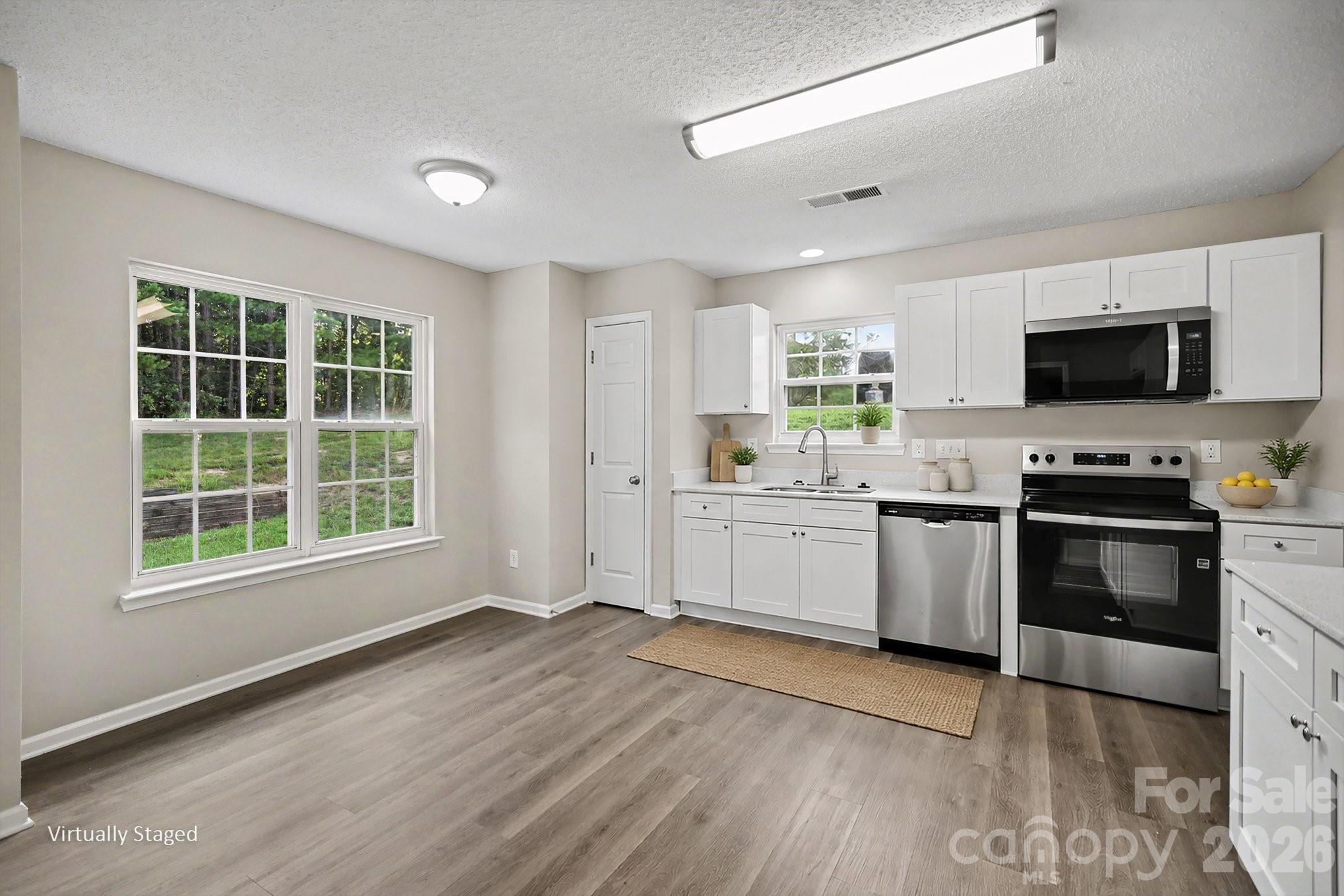 10220 Seedling Lane Property Photo 13