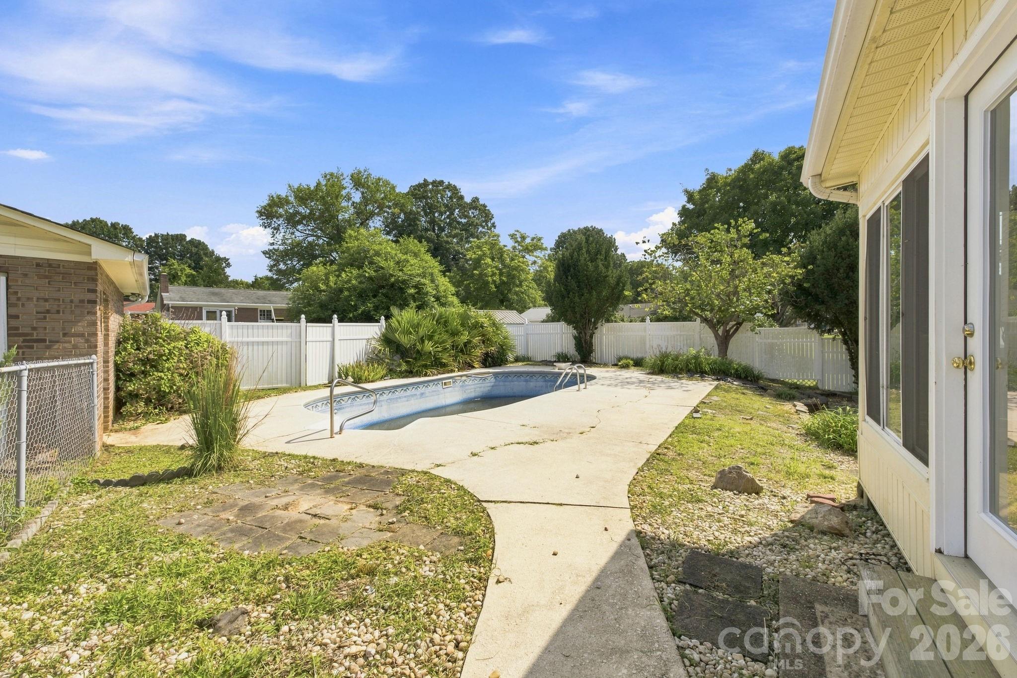 19 Pj Mcree Road Property Photo 32