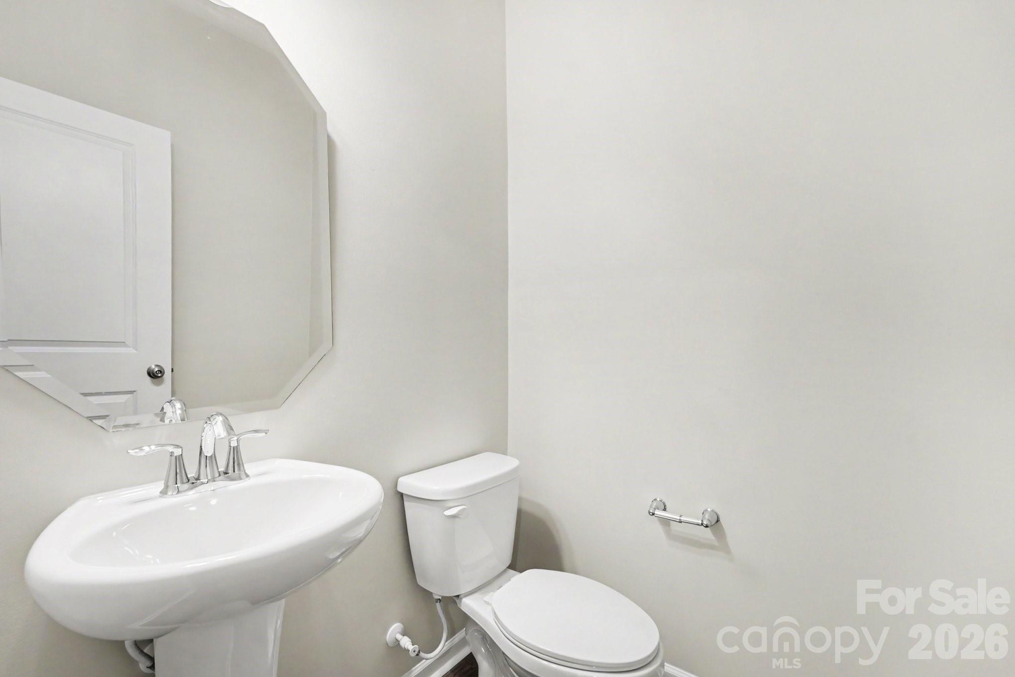 128 Sutters Mill Drive Property Photo 12