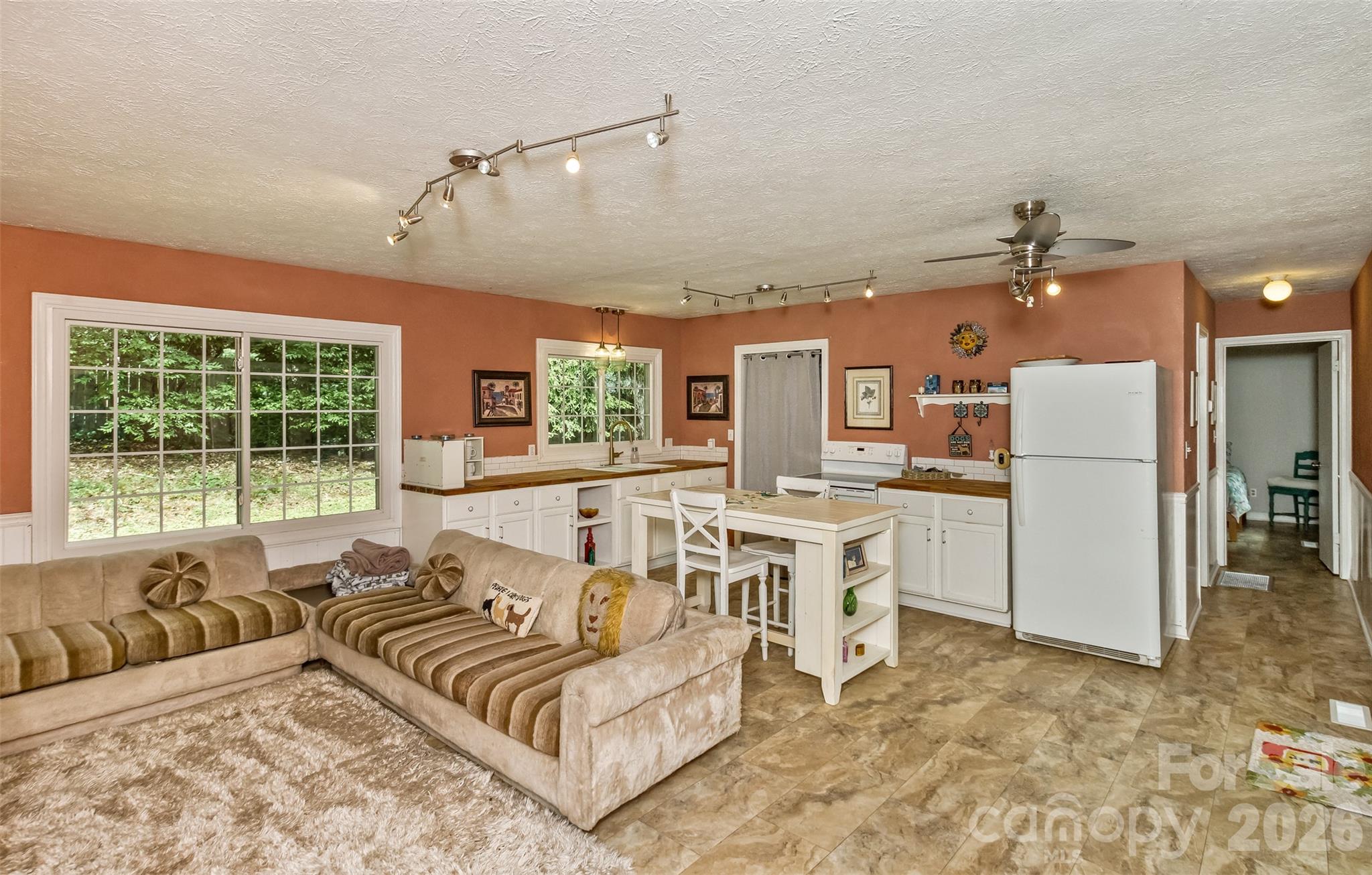 136 Flynn Branch Road Property Photo 14