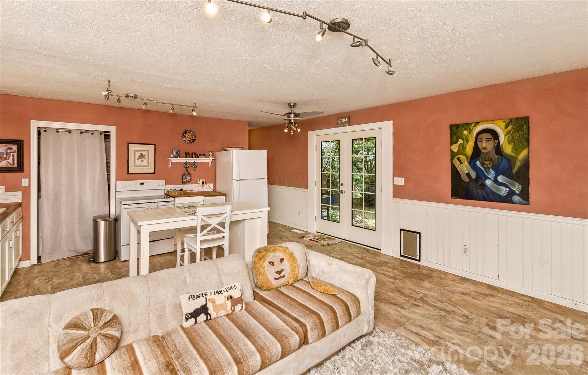 136 Flynn Branch Road Property Photo 16