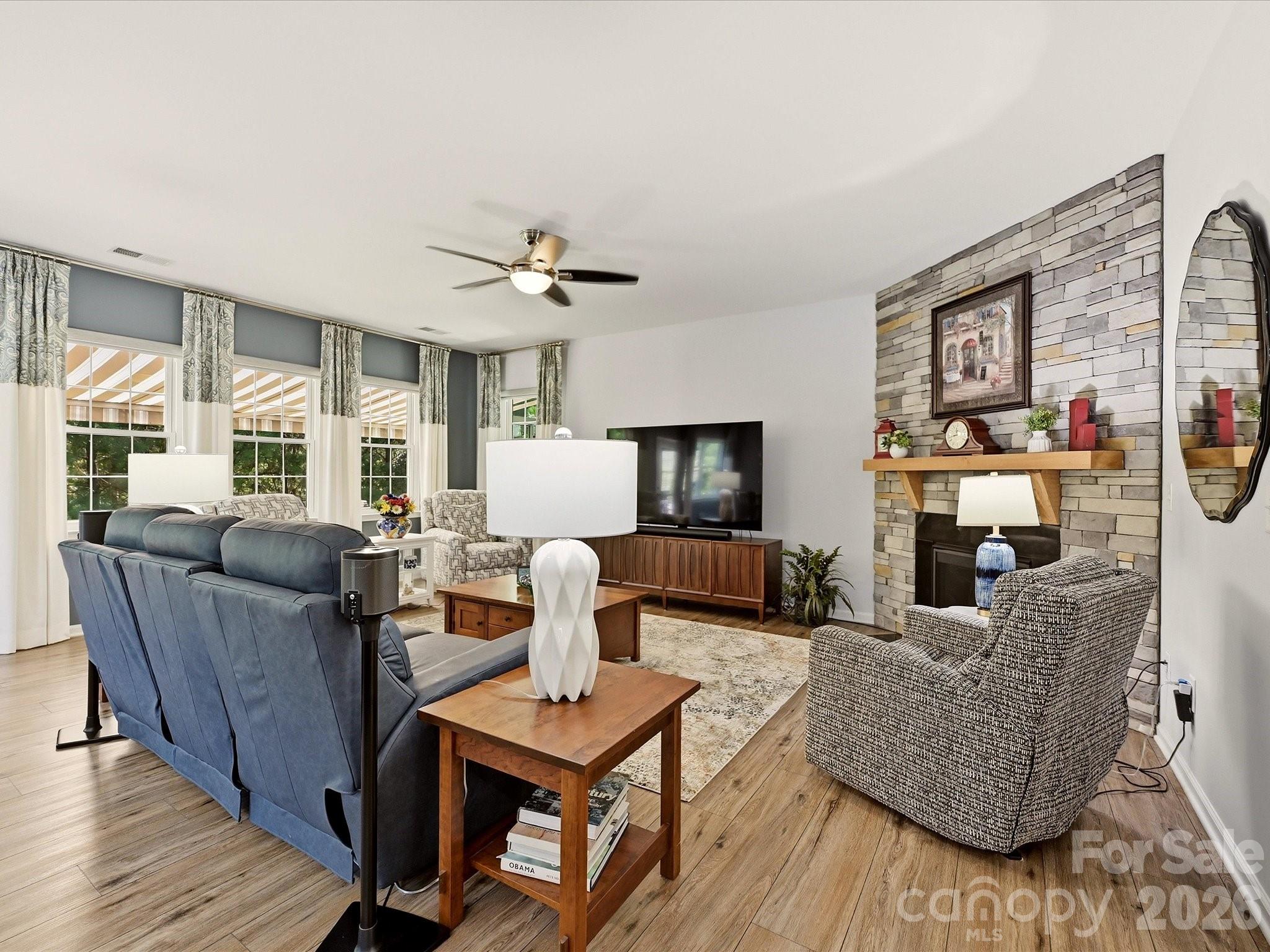 5060 Big Bend Drive Property Photo 9