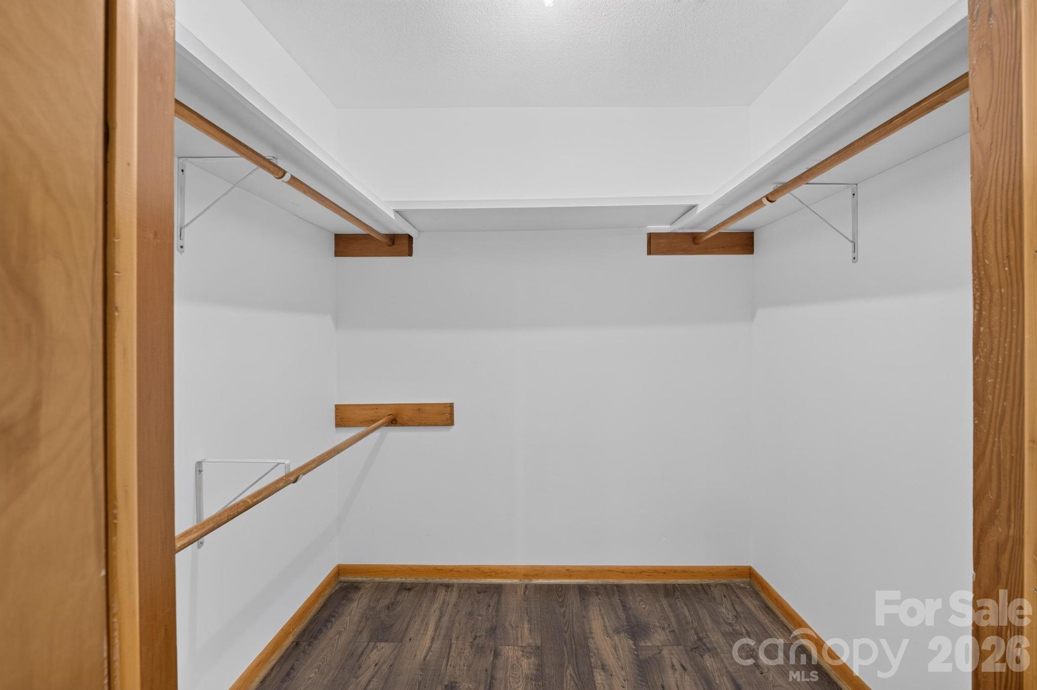 2661 Tiffany Street Property Photo 37