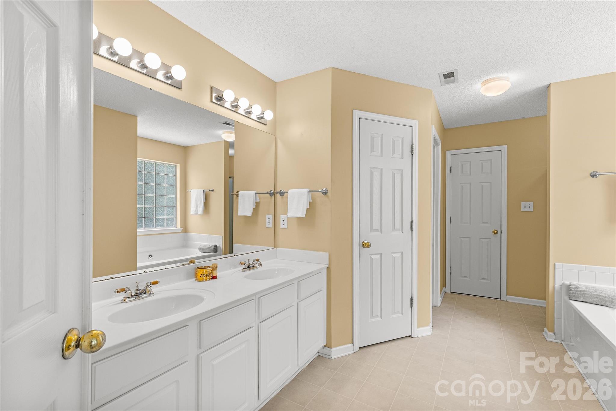 3042 Wyntree Court Property Photo 30