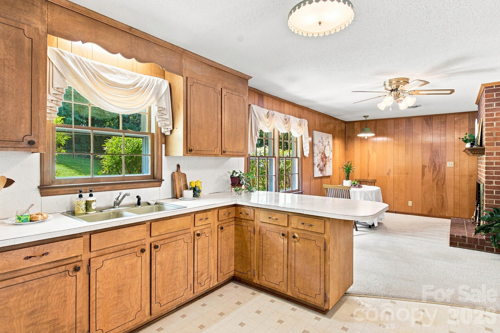 141 Elm Street Property Photo 8