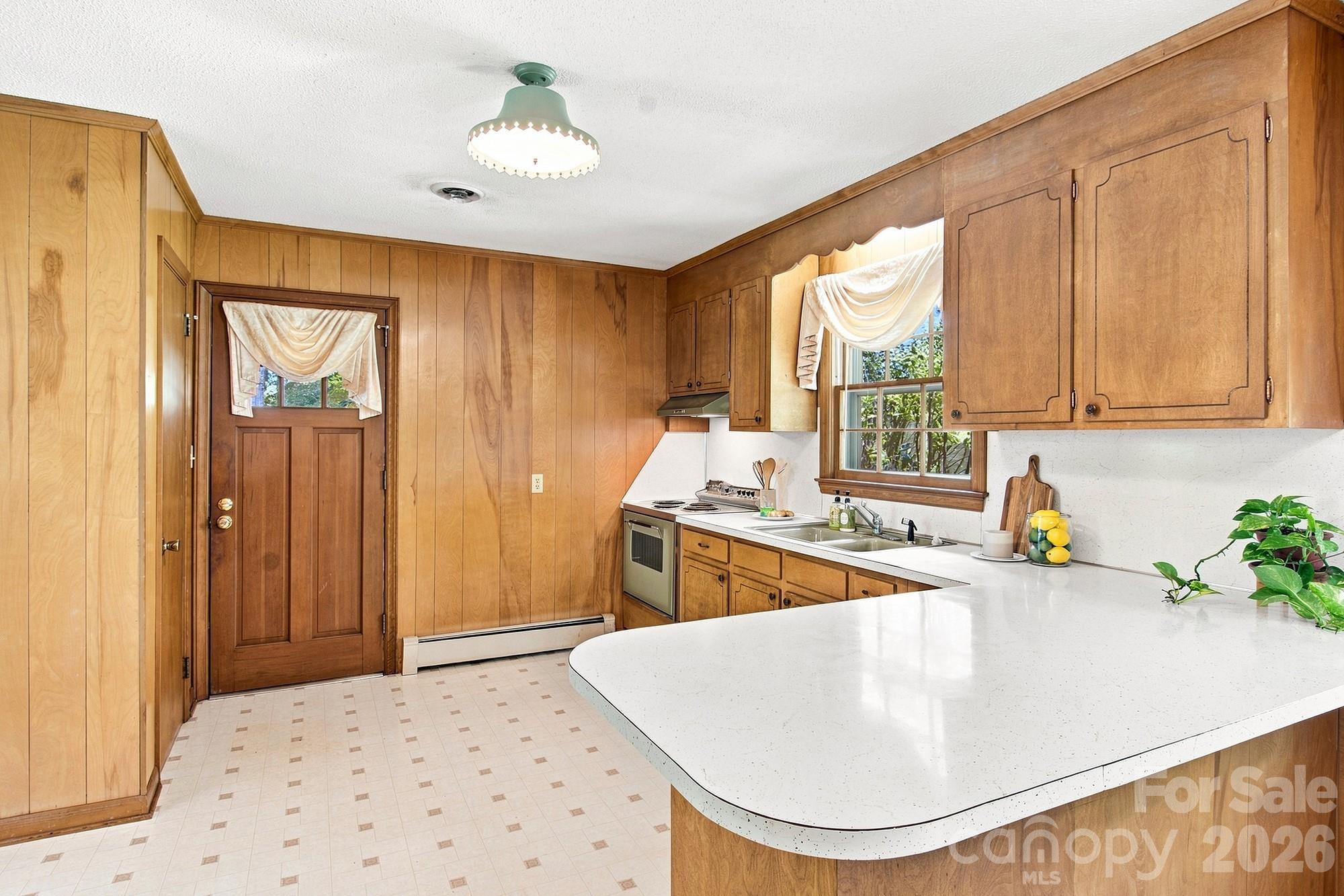 141 Elm Street Property Photo 10