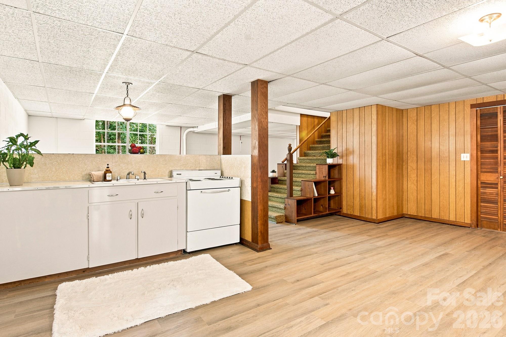 141 Elm Street Property Photo 20