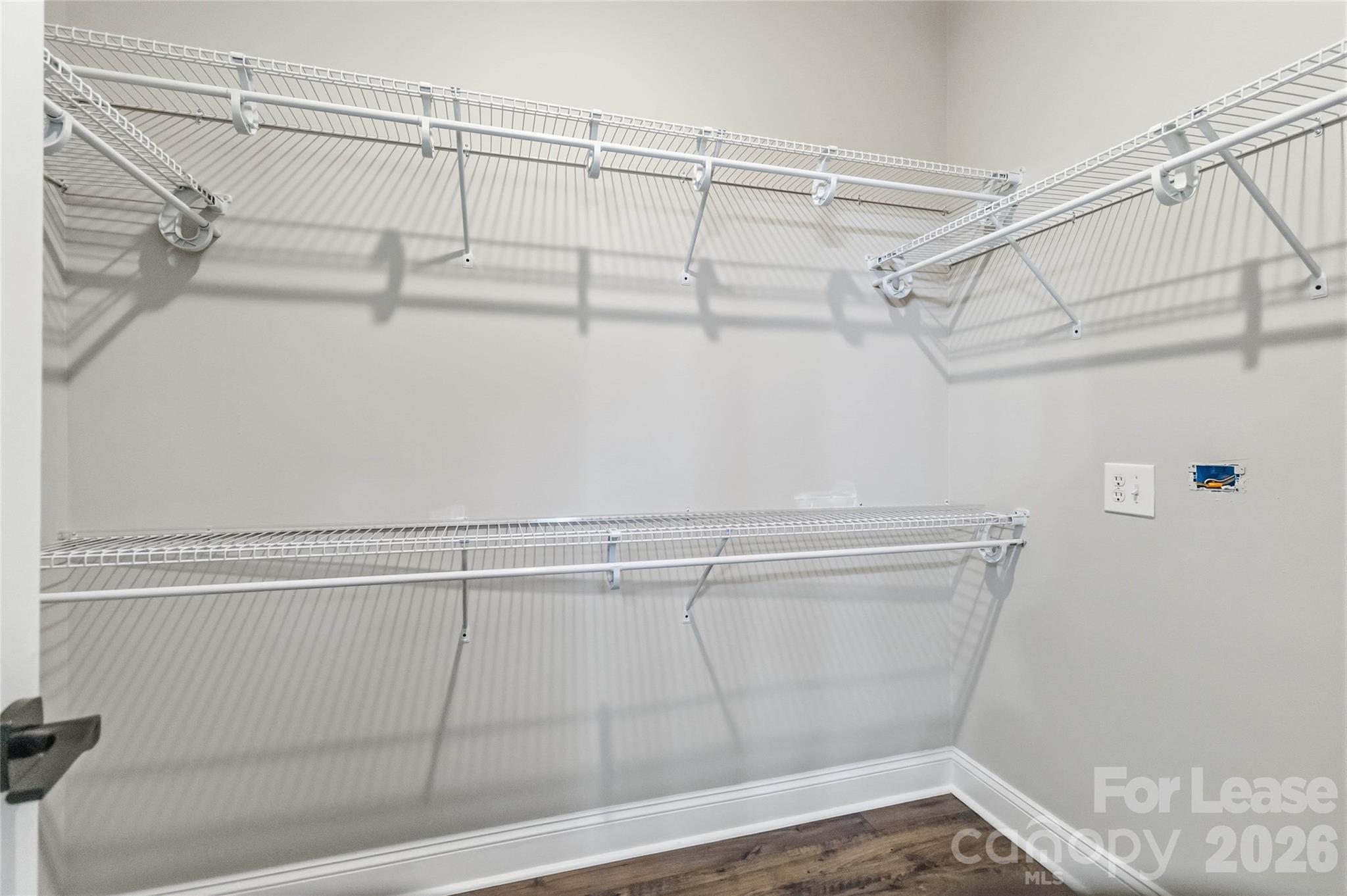 8710 Arrowhead Place Lane Property Photo 16