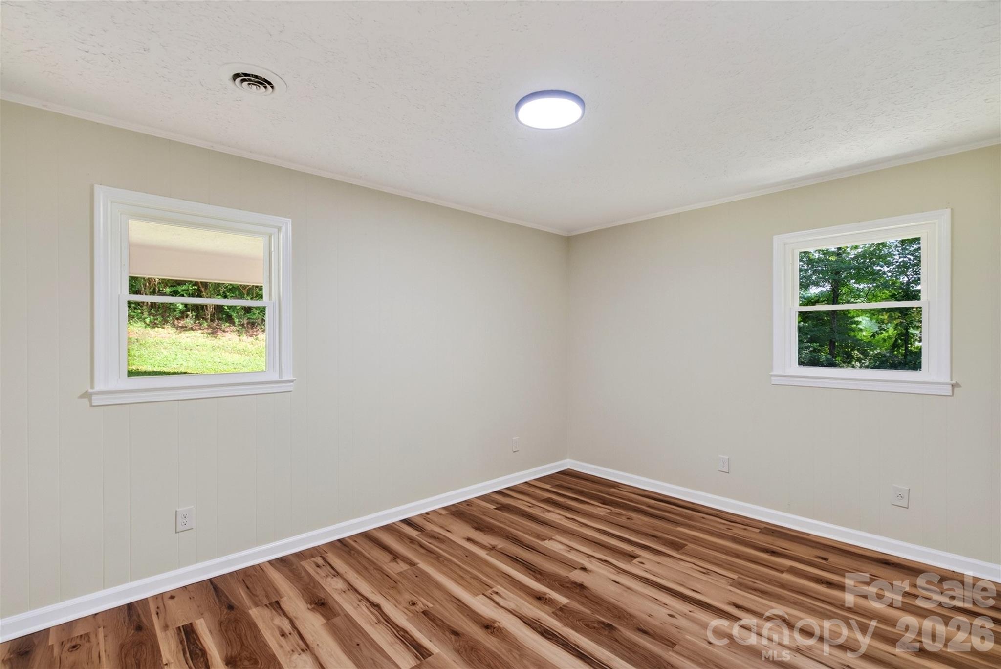 82 Olympic Drive Property Photo 12