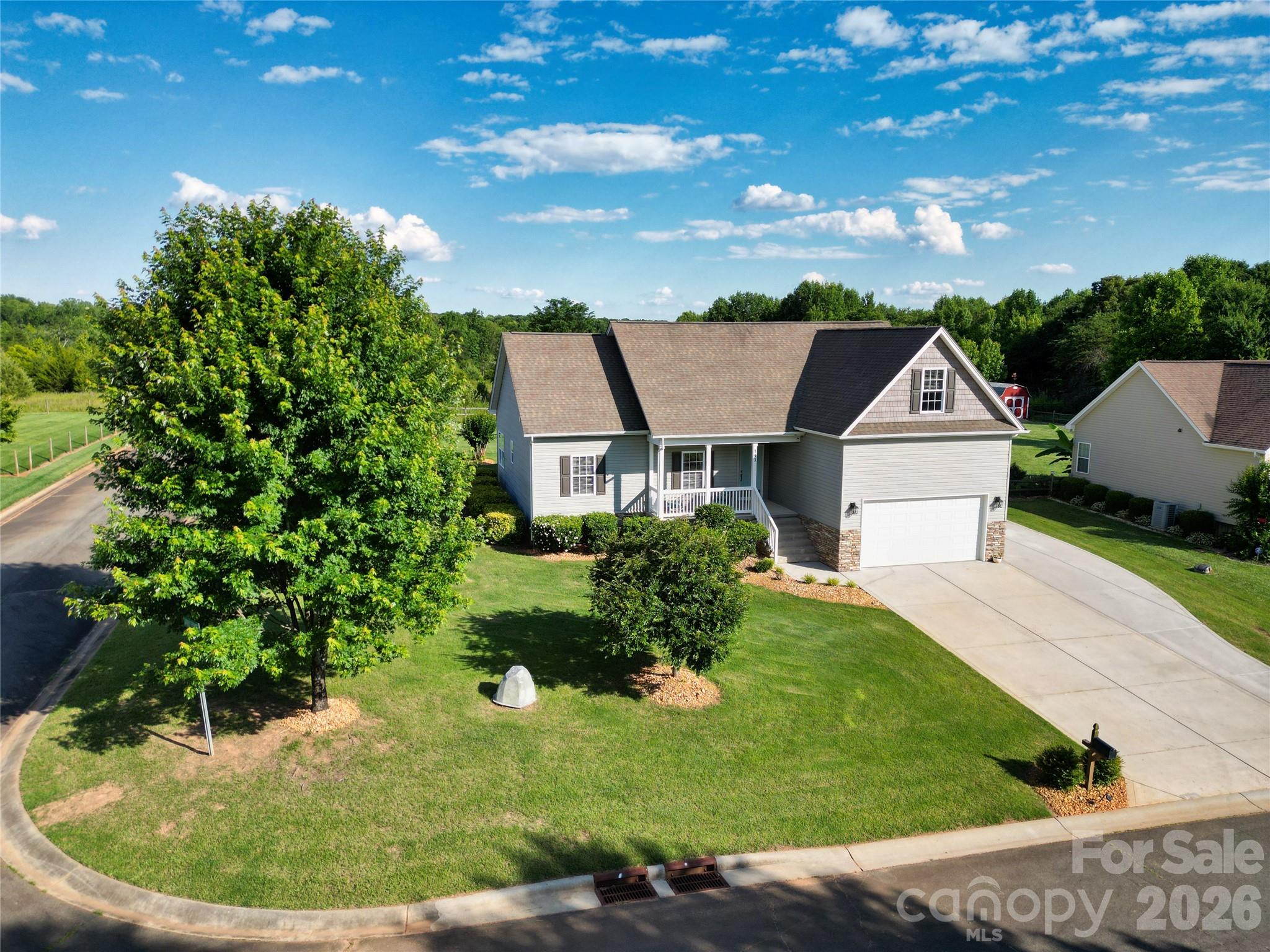 141 Logan Ridge Drive Property Photo 4