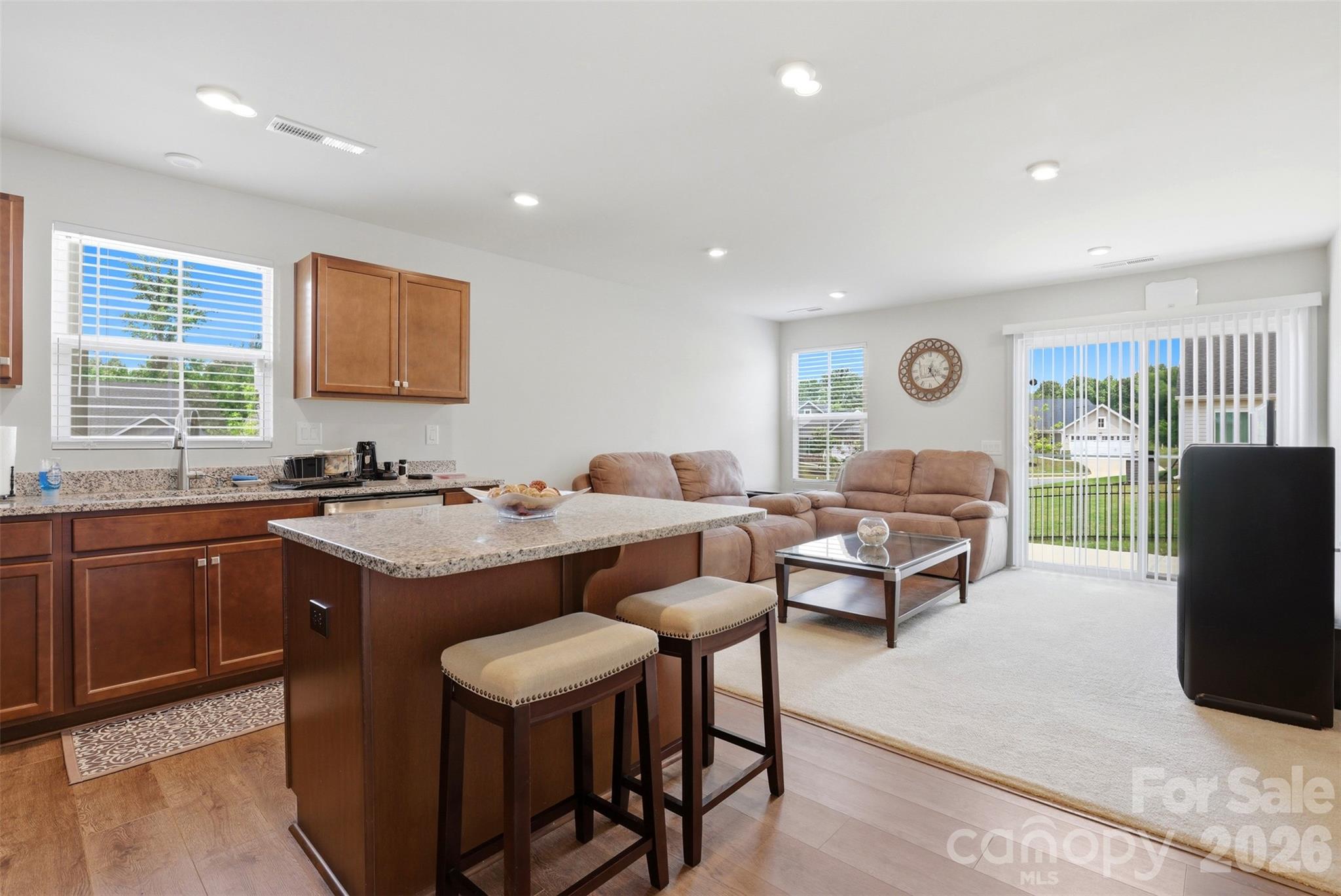 620 Grandiflora Avenue Property Photo 7