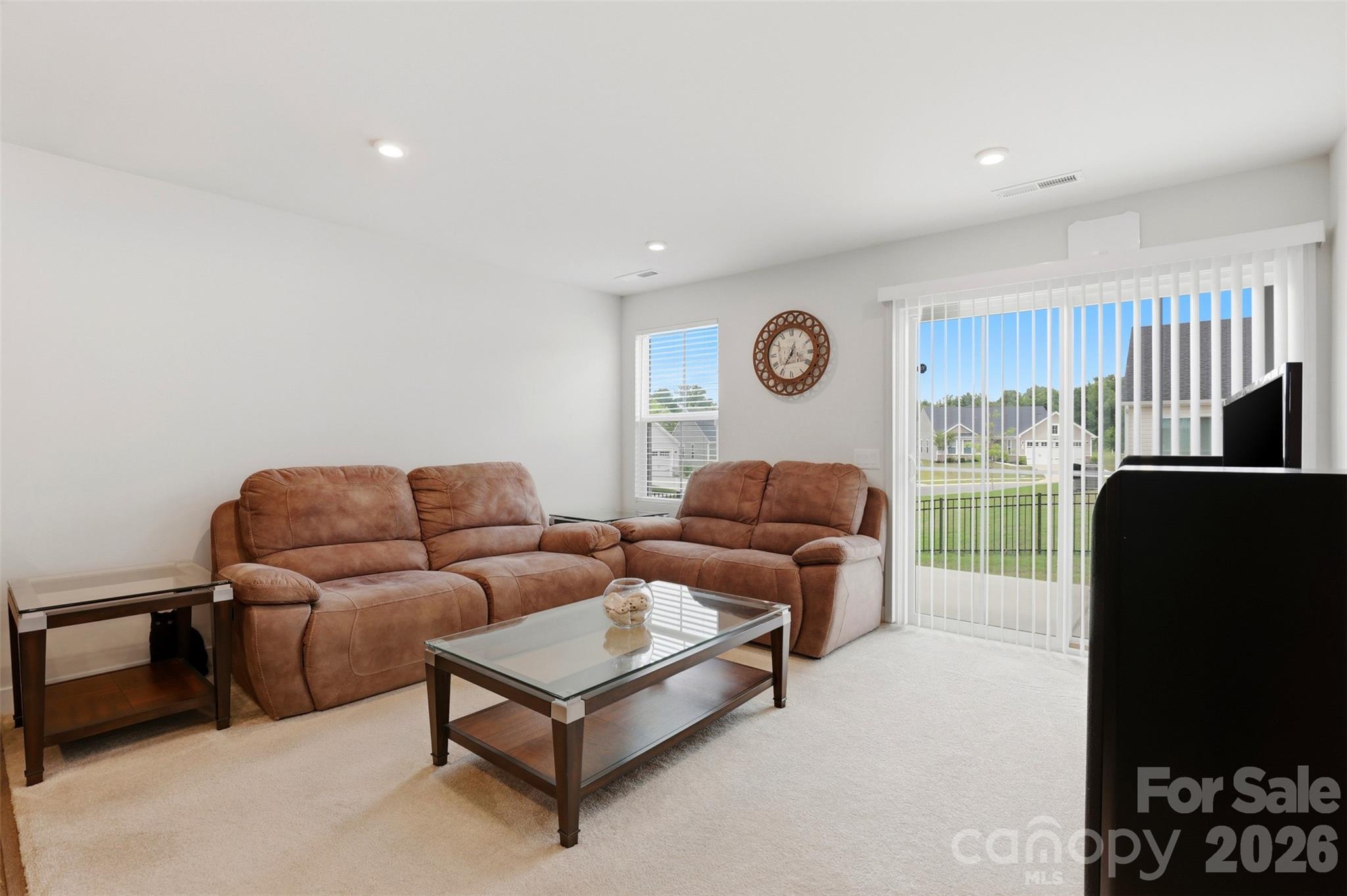 620 Grandiflora Avenue Property Photo 9