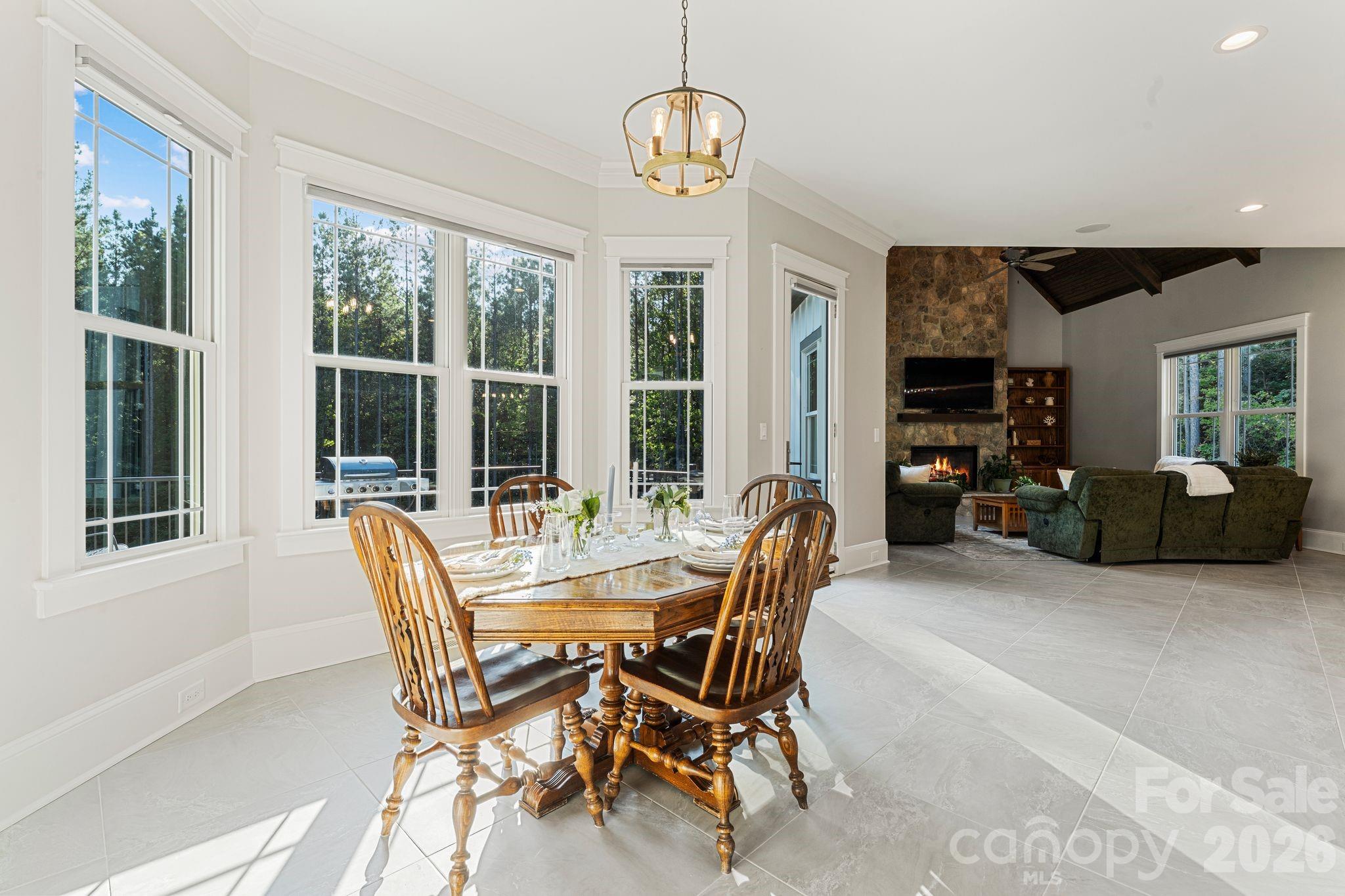 154 Emerald Creek Drive Property Photo 17