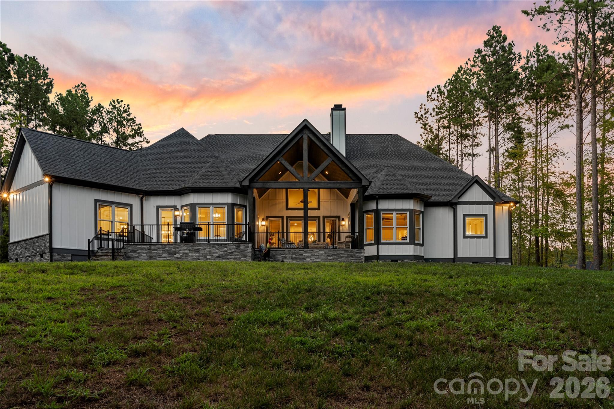 154 Emerald Creek Drive Property Photo 44