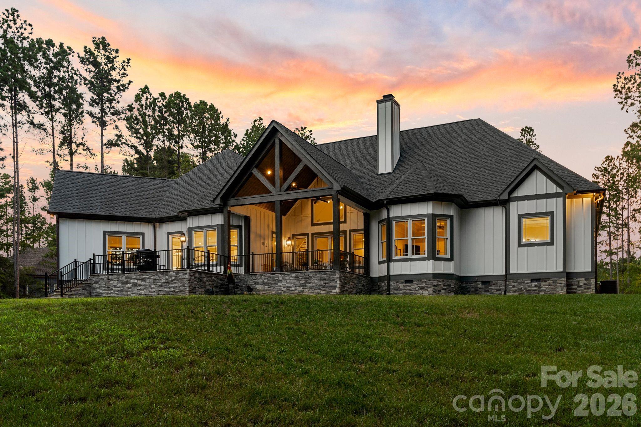 154 Emerald Creek Drive Property Photo 45