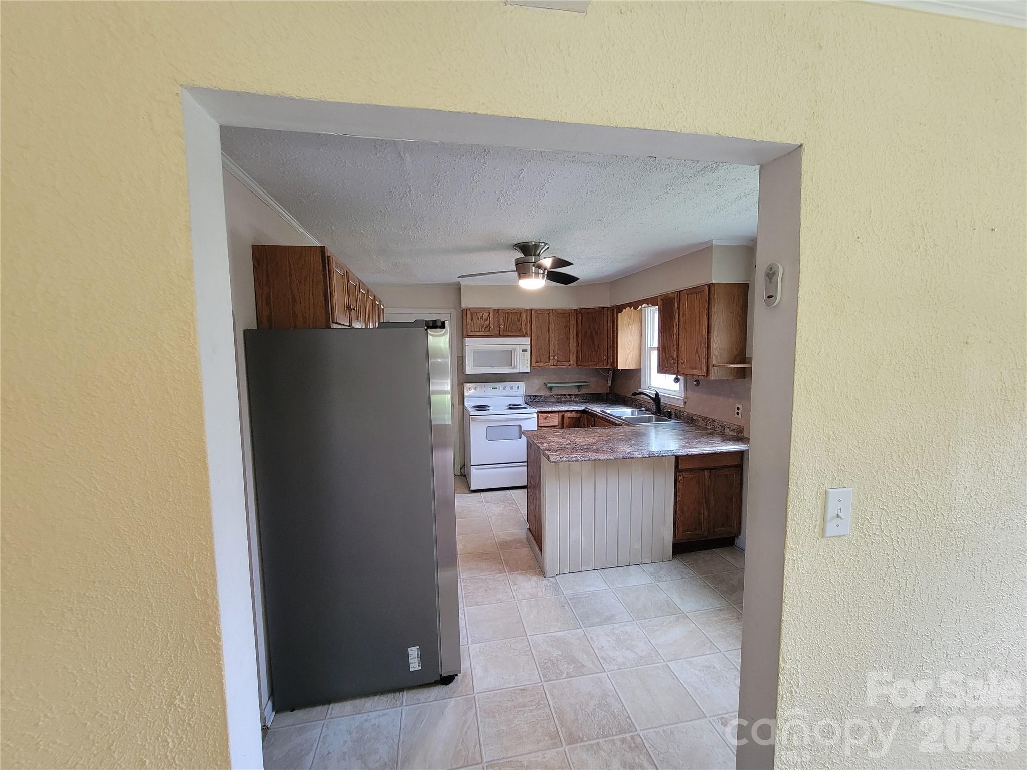 678 Brown Avenue Property Photo 15