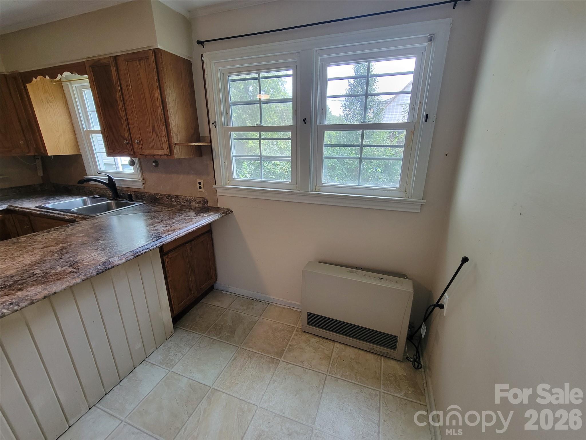 678 Brown Avenue Property Photo 18