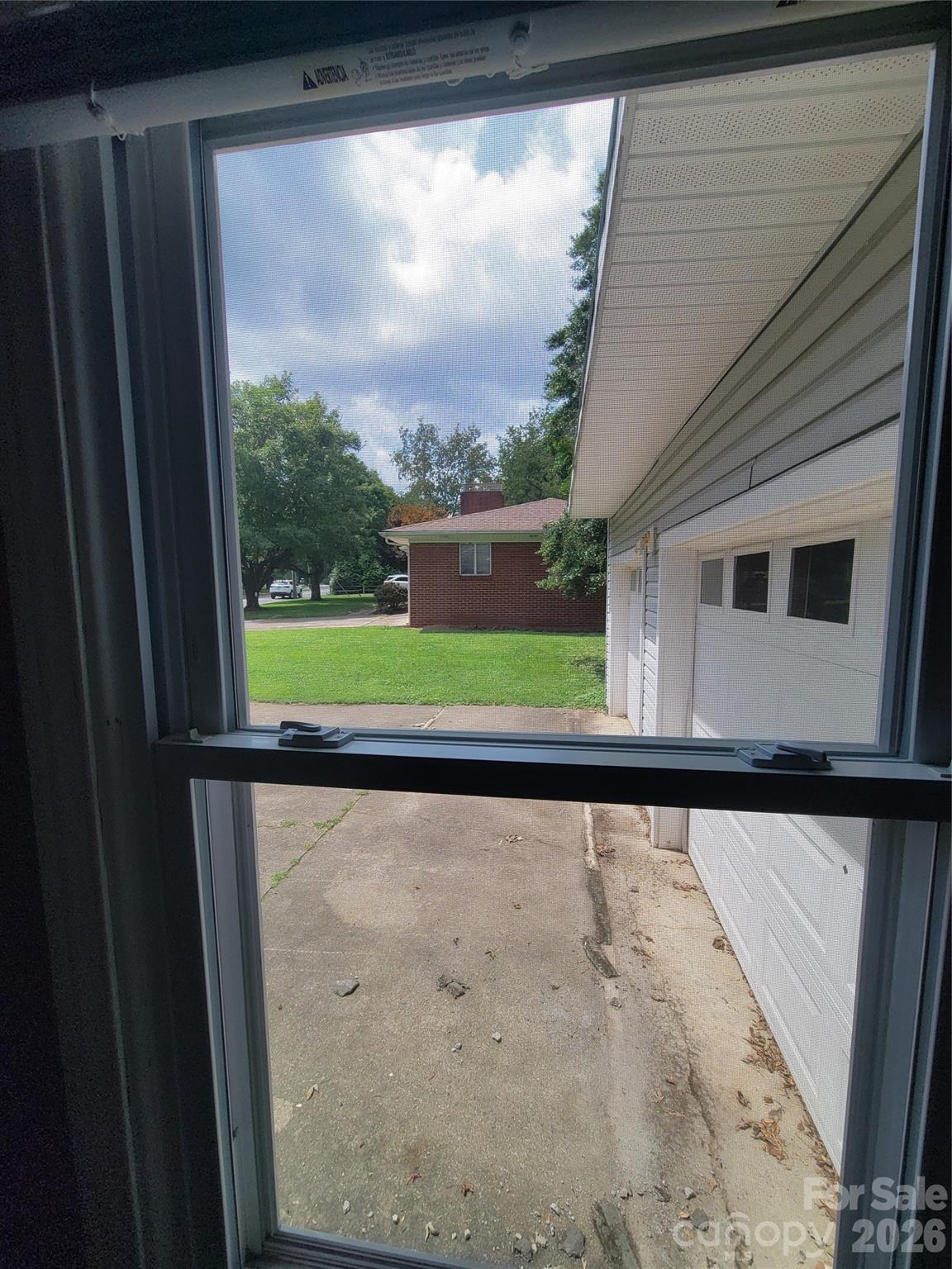 678 Brown Avenue Property Photo 29