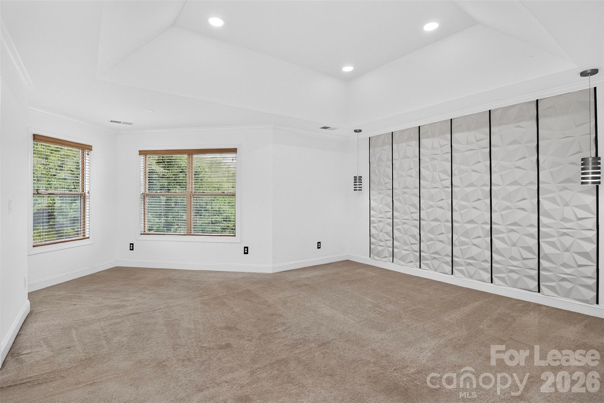 549 Daventry Court Property Photo 11