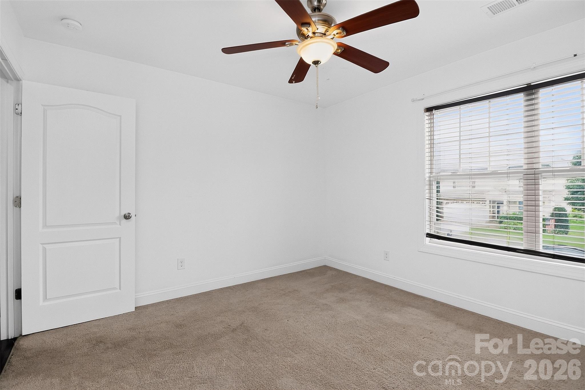 549 Daventry Court Property Photo 22