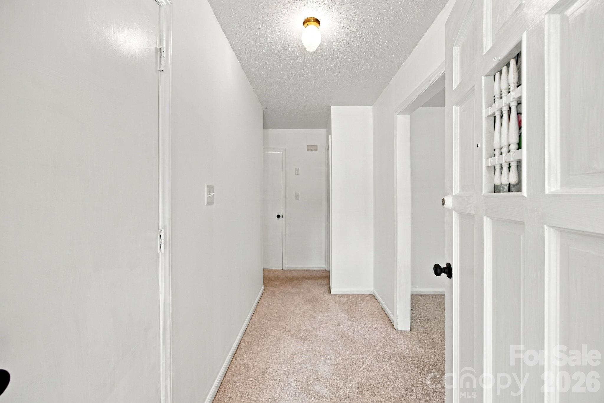1045 S Magnolia Street Property Photo 8