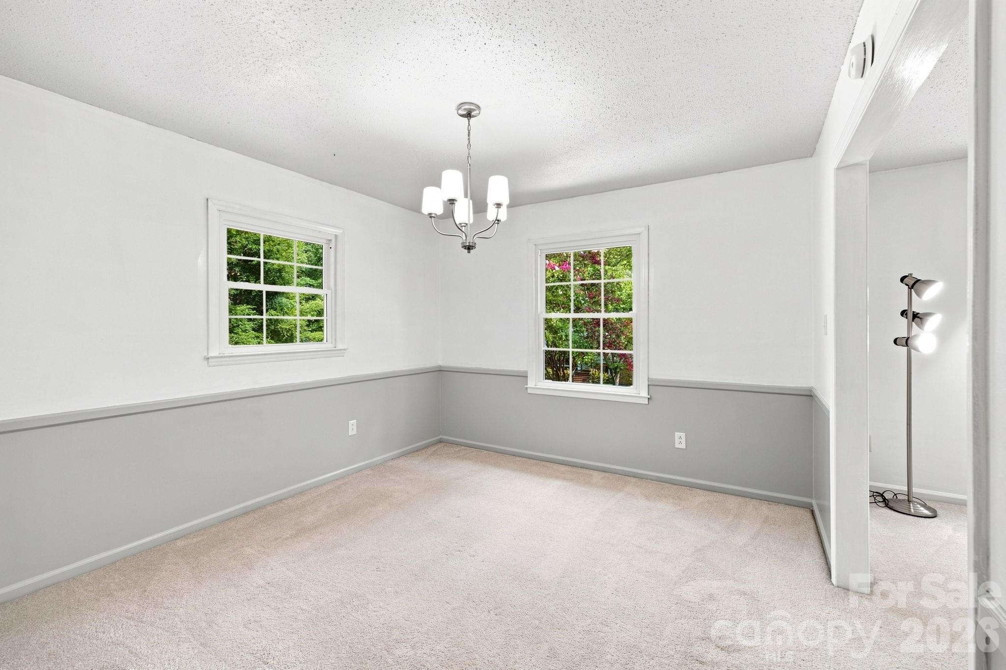1045 S Magnolia Street Property Photo 13