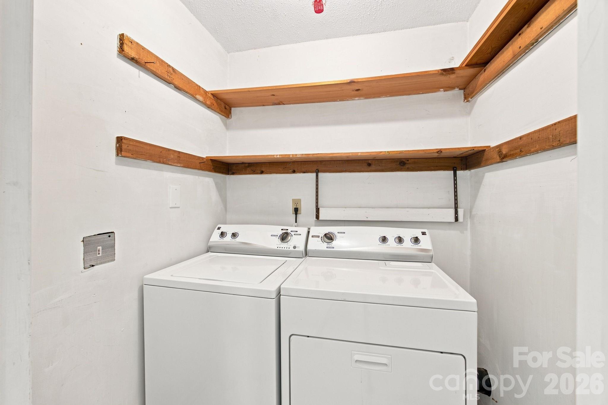 1045 S Magnolia Street Property Photo 20