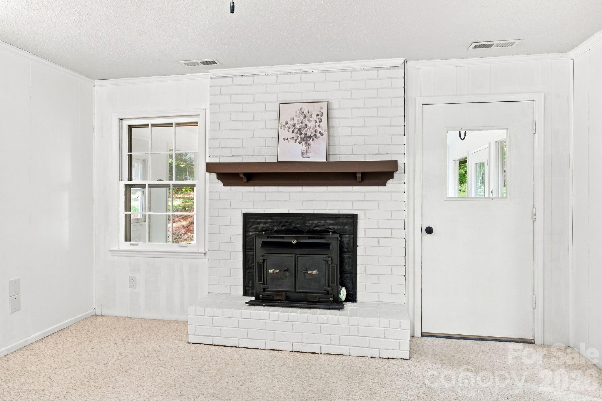 1045 S Magnolia Street Property Photo 24