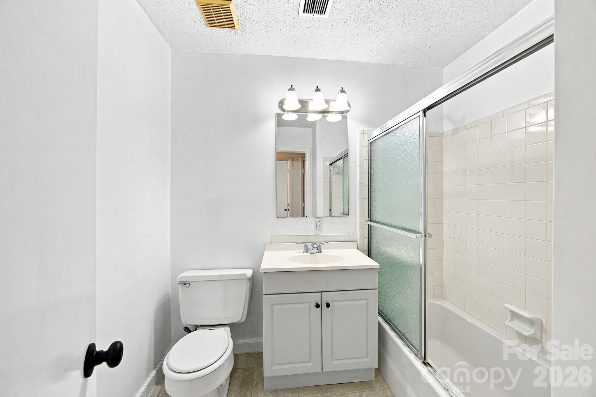 1045 S Magnolia Street Property Photo 25