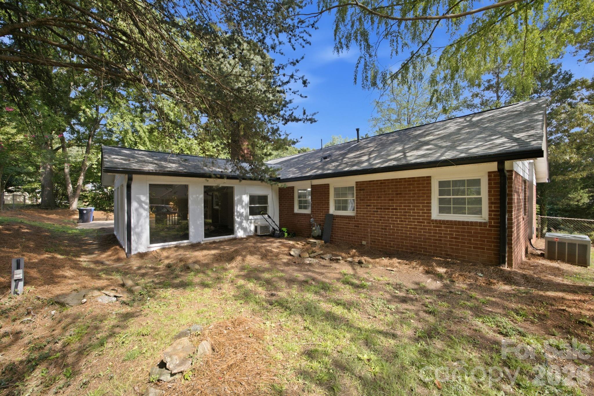 1045 S Magnolia Street Property Photo 36