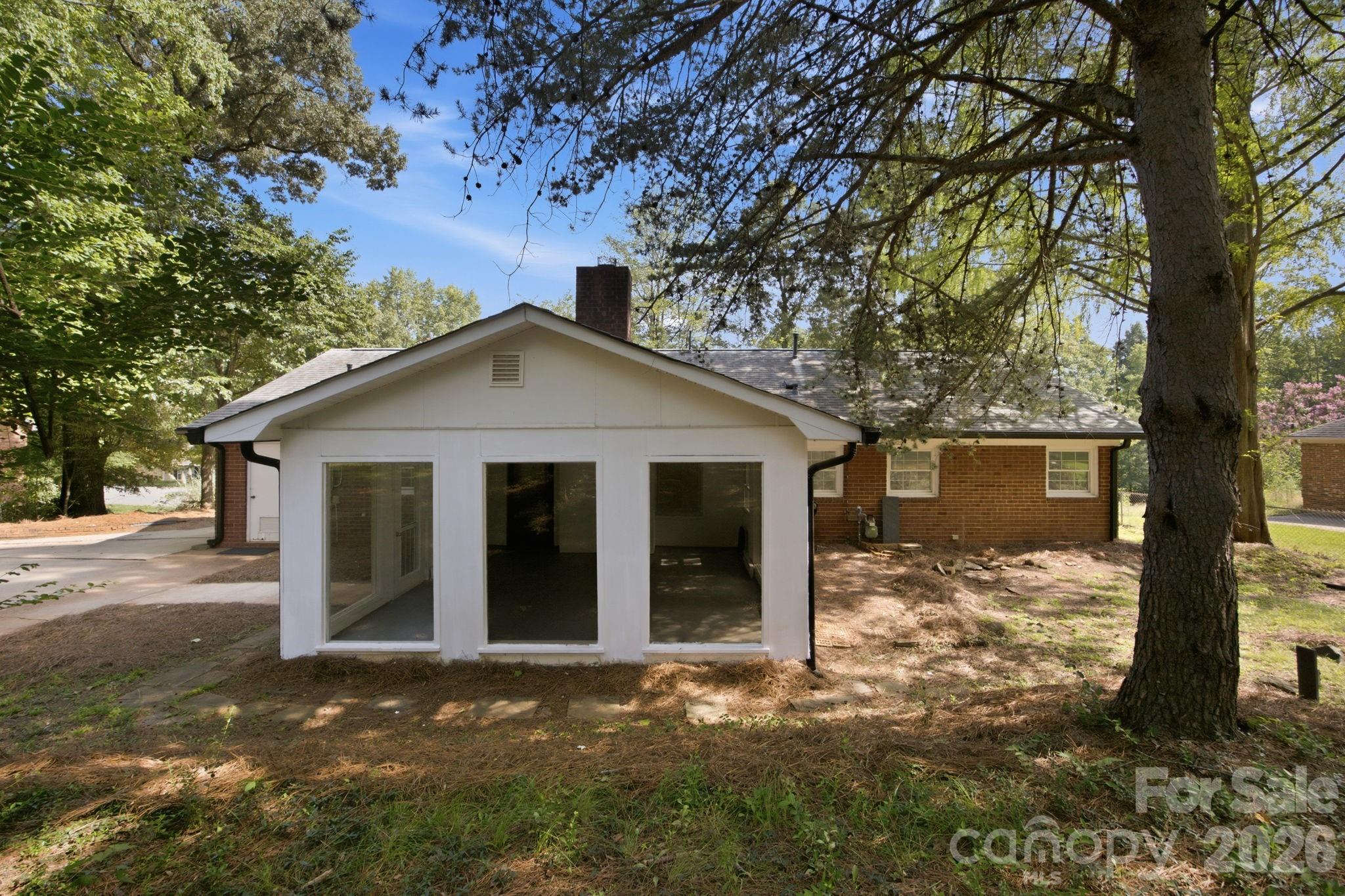 1045 S Magnolia Street Property Photo 37