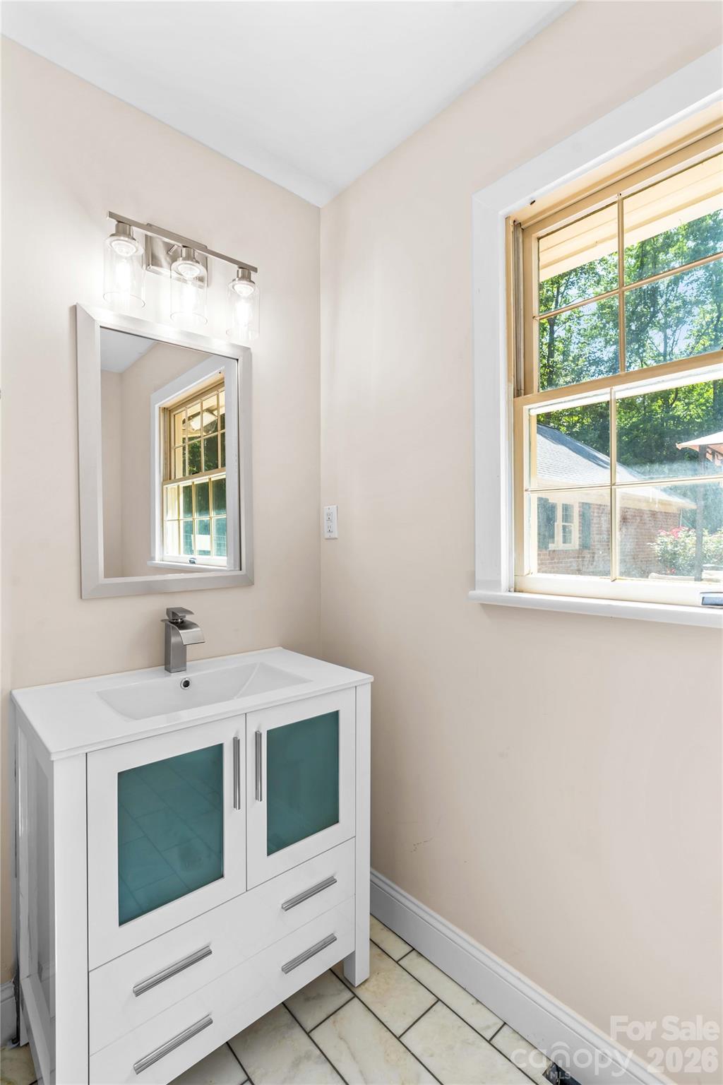 150 Kent Road Property Photo 35