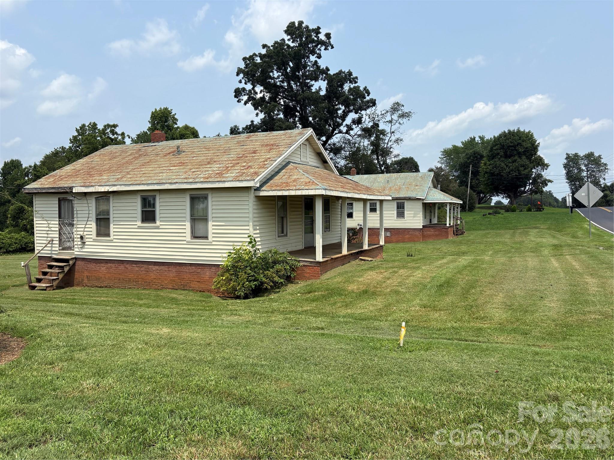 1306 Salem Road Property Photo 1