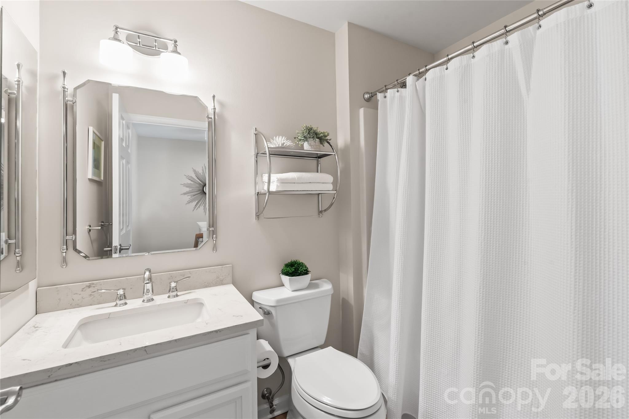 3902 Christine Lane B Property Photo 31