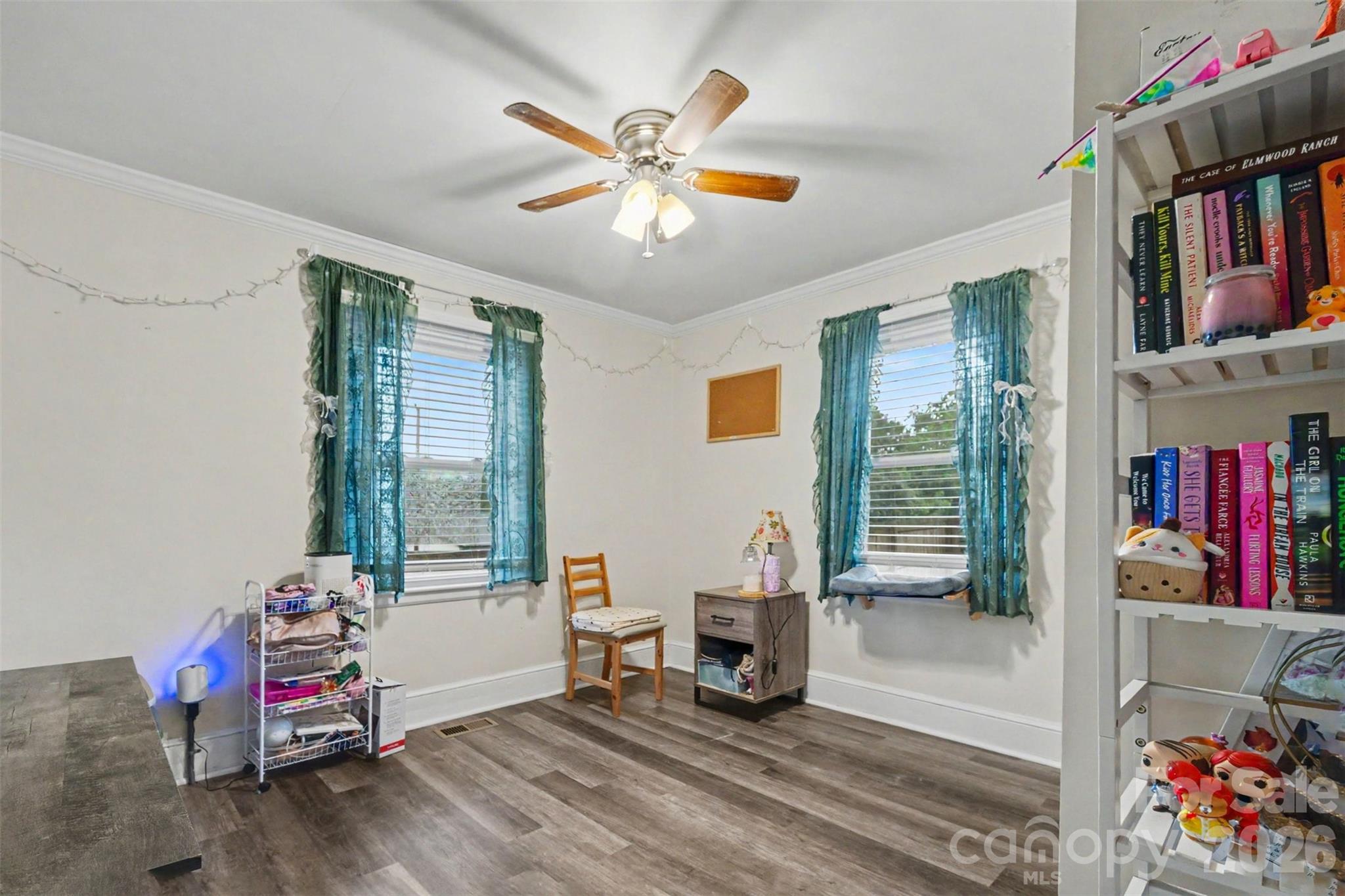 405 Killian Avenue Property Photo 13