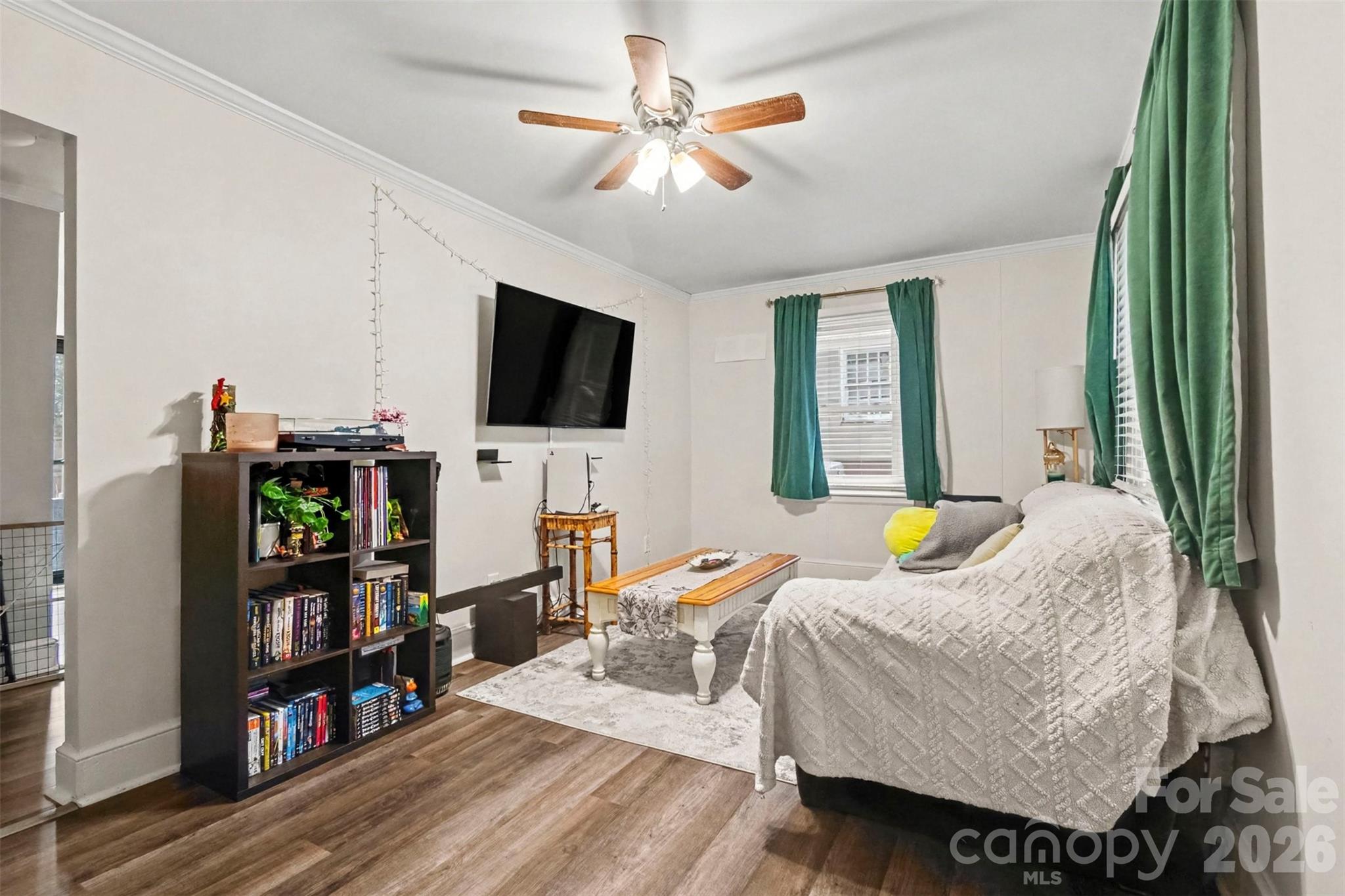 405 Killian Avenue Property Photo 14