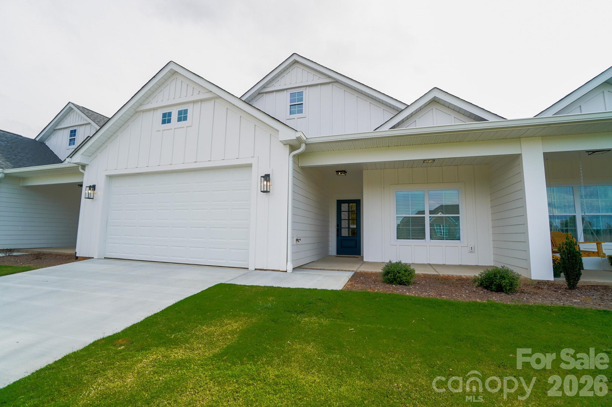 112b Deer Brook Drive Property Photo 1