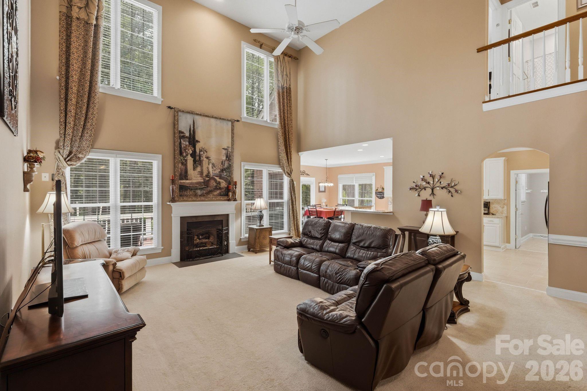8027 Silver Jade Lane Property Photo 21