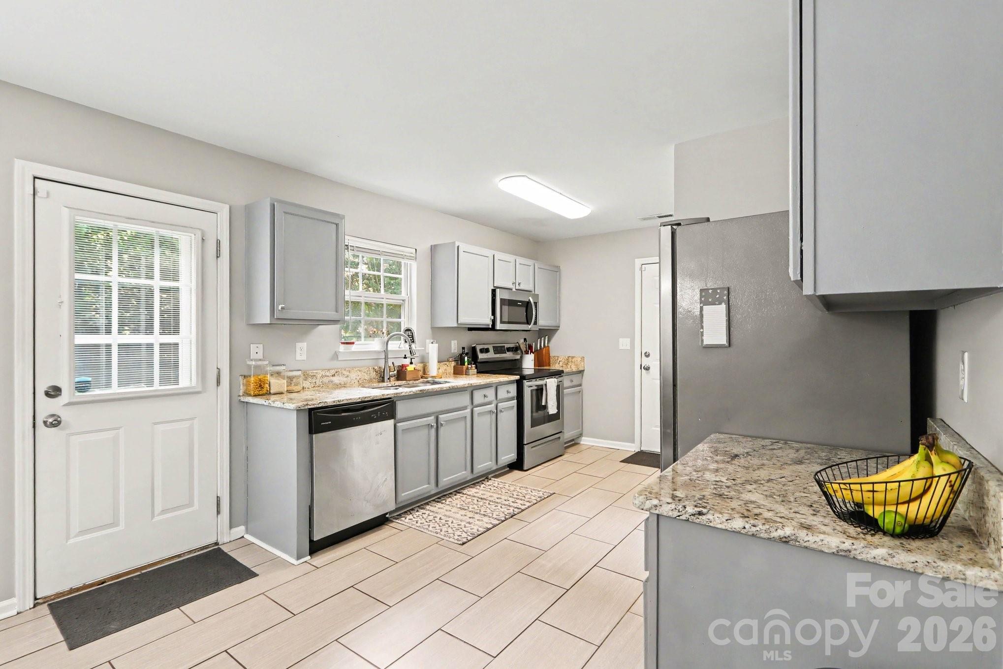 4732 Grasset Avenue Property Photo 7