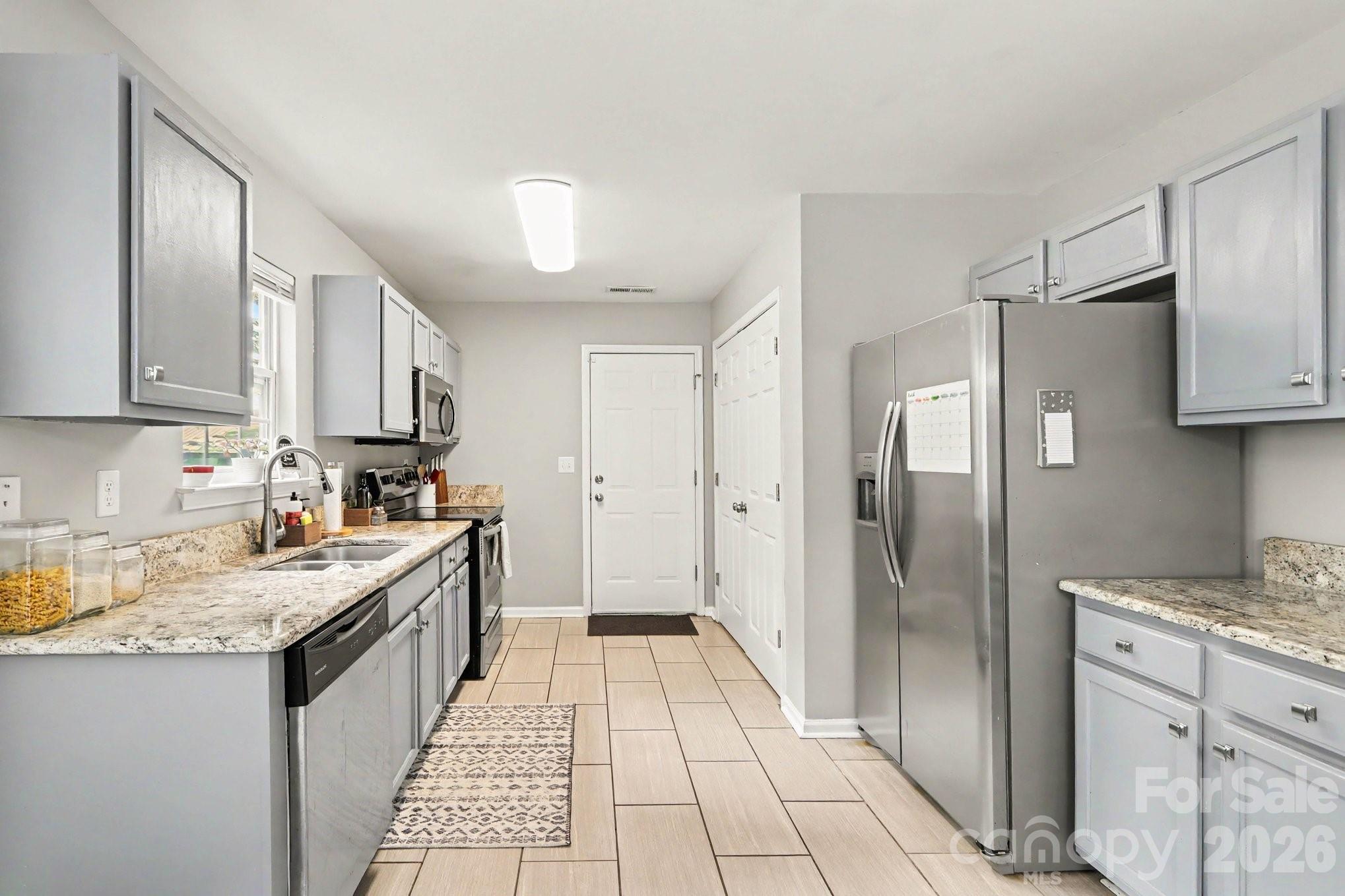 4732 Grasset Avenue Property Photo 8